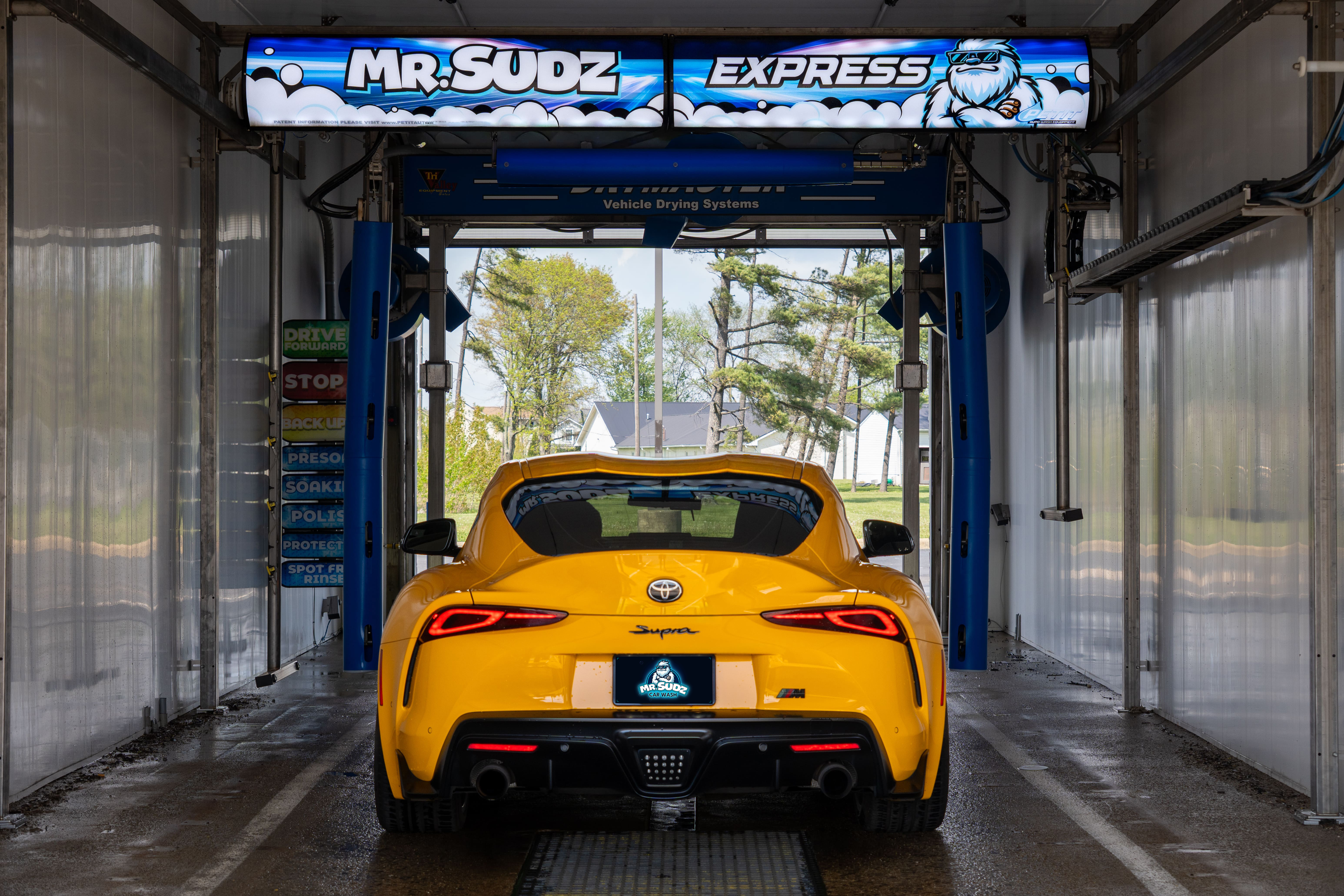 Spot free drying stage of the car wash