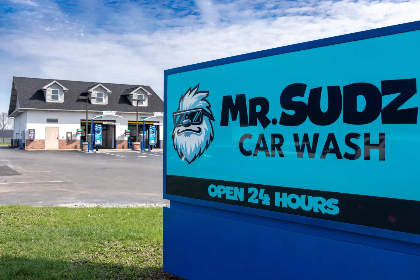 Ready to leave - Mr Sudz touchless car wash, W Broad St